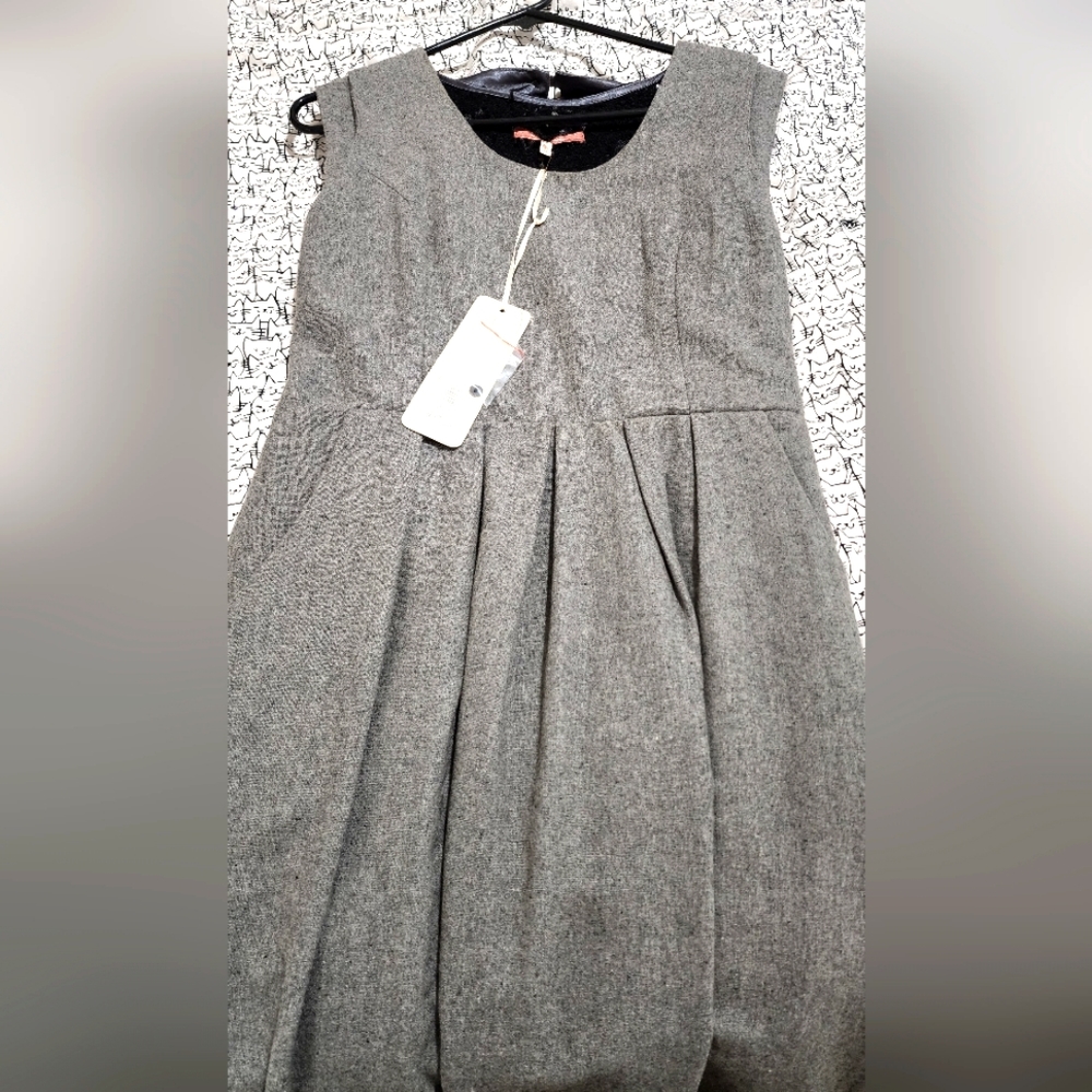 Mia Melon Grey Dress (Medium, Grey, New)